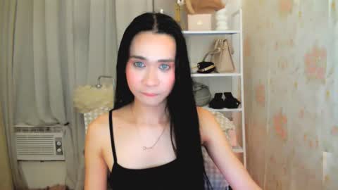Snapshot of itsme_kat chatting on 24, 7, 2026 itsme_kat online show from 24, 7, 2026
