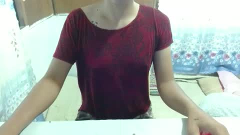 Snapshot of itsmelily05 chatting on 2, 3, 2026 itsmelily05 online show from 2, 3, 2026