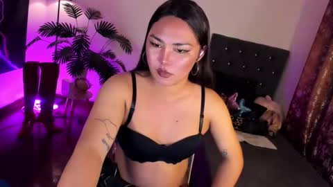 Snapshot of itsmesianaa29 chatting on 19, 5, 2026 Siana online show from 19, 5, 2026
