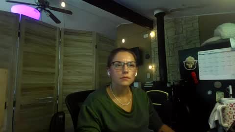 Snapshot of itsmesophie_x chatting on 9, 9, 2025 ItsMeSophie X online show from 9, 9, 2025