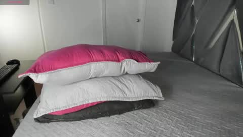 Moon online show from 14, 4, 2026