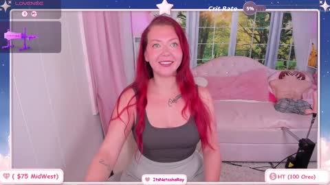 ItsNatashaRay online show from 17, 10, 2025