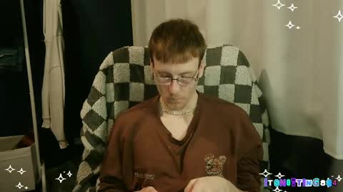 Snapshot of itsnotting834 chatting on 27, 4, 2026 online show from 27, 4, 2026