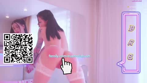 Snapshot of itsumade chatting on 24, 2, 2025 Betty online show from 24, 2, 2025