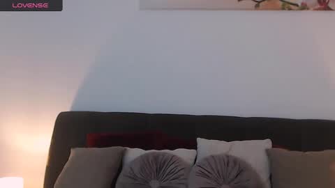 Melissa Khaan online show from 3, 12, 2024