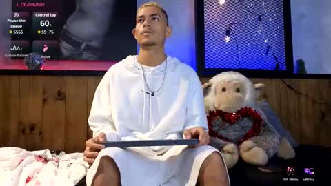 itszairen online show from 15, 2, 2026