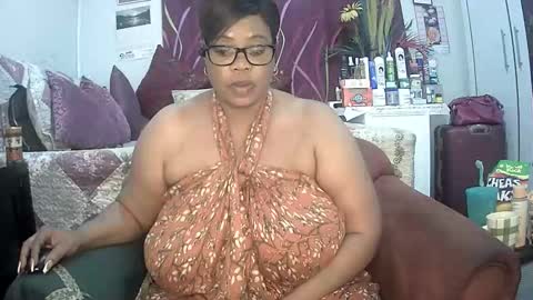itumeleng74 online show from 14, 1, 2025