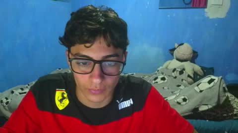 Snapshot of itztomm chatting on 3, 10, 2025 itztomm online show from 3, 10, 2025