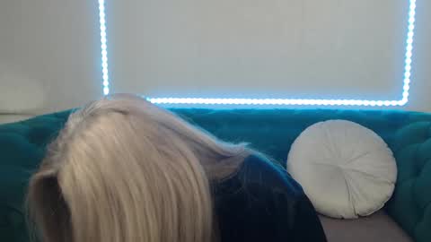 Snapshot of ivanacharm chatting on 14, 5, 2026 ivanacharm online show from 14, 5, 2026