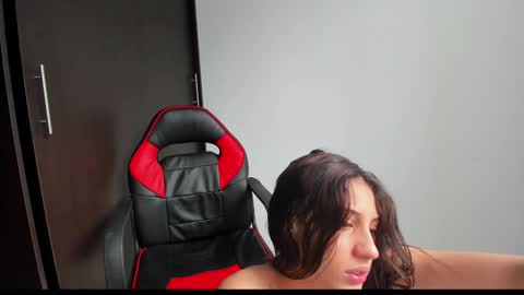 ivanna_essis online show from 13, 12, 2024