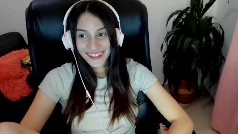 ivanna_essis online show from 15, 10, 2025