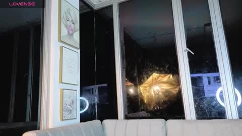 Ivanna West online show from 27, 3, 2026