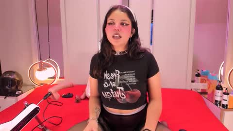     online show from 16, 11, 2025