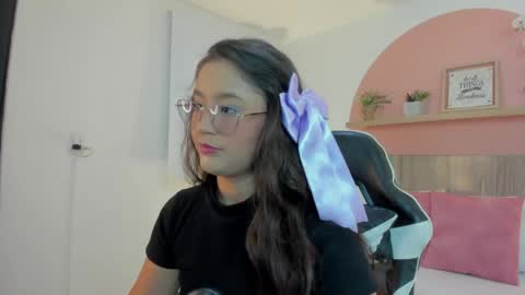 I V E T T E online show from 13, 5, 2026