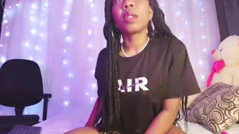  Ivon  Miss Jones  online show from 10, 3, 2025