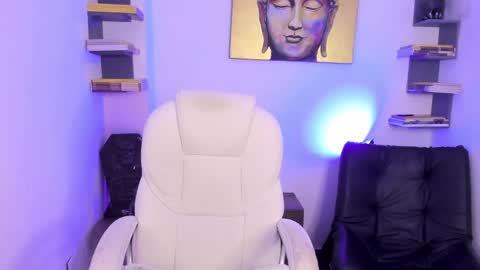 Ivonne  online show from 22, 10, 2025