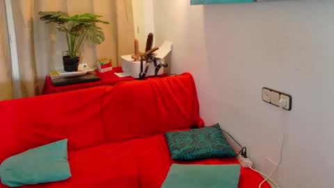 Snapshot of ivonne_hilton chatting on 5, 6, 2026 Ivonne online show from 5, 6, 2026