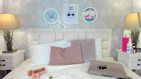 ivonny    online show from 25, 10, 2025