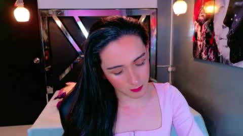 ivony giselle online show from 9, 3, 2026