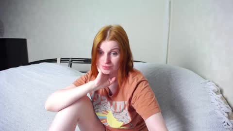 Snapshot of ivoryanne chatting on 4, 3, 2025 Anne online show from 4, 3, 2025