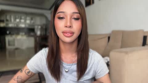 kirstenelsie online show from 3, 2, 2026