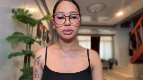 kirstenelsie online show from 10, 2, 2026