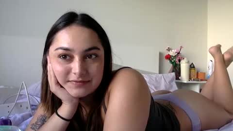 Snapshot of ivoryreed chatting on 14, 1, 2025 ivoryreed online show from 14, 1, 2025