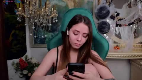 ivorywood_ online show from 15, 10, 2025