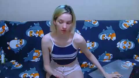Snapshot of ivy__lester chatting on 28, 7, 2026 Ivy and Lester online show from 28, 7, 2026