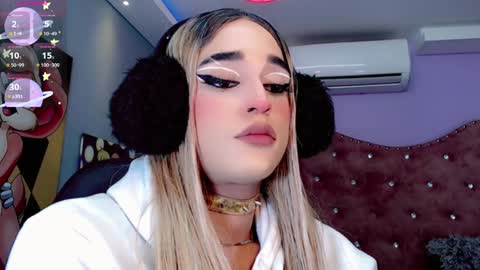 Snapshot of ivy_jane14 chatting on 15, 1, 2025 IVY online show from 15, 1, 2025