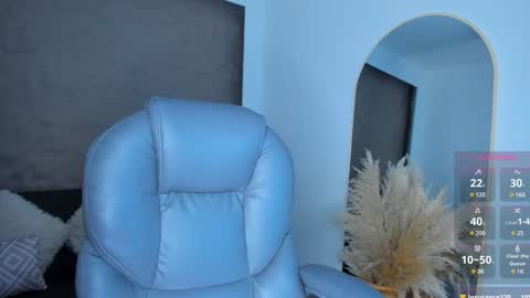 Snapshot of ivy_li chatting on 22, 12, 2024 Daniela online show from 22, 12, 2024