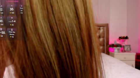 Ivy Myaa online show from 15, 12, 2024