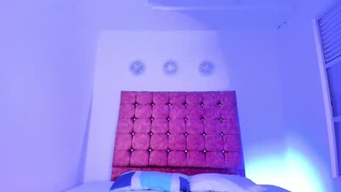 Snapshot of ivy_rae_xxx chatting on 19, 12, 2025 Ivy Rae online show from 19, 12, 2025