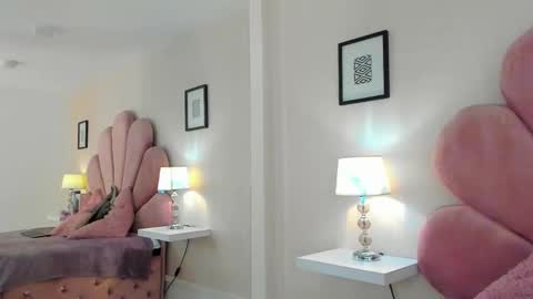 Snapshot of ivyangel_mei chatting on 12, 3, 2025 Ivy online show from 12, 3, 2025