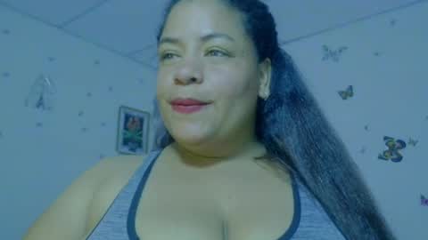 Snapshot of ivydesouzaa chatting on 7, 7, 2026 ivydesouza online show from 7, 7, 2026