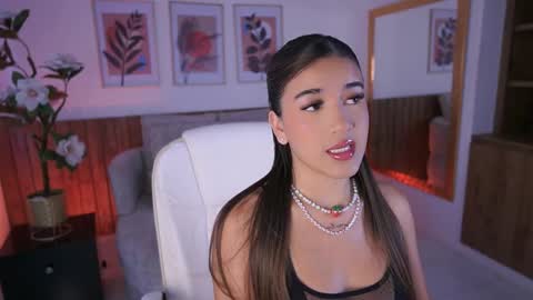Snapshot of ivygrabes chatting on 6, 5, 2026 Ivy Grabes online show from 6, 5, 2026