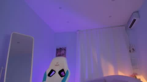 Snapshot of ivyhoney chatting on 7, 2, 2025 IVY - Follow me 3 online show from 7, 2, 2025