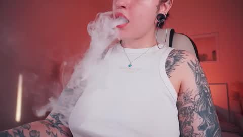 Snapshot of ivyhoney chatting on 26, 2, 2025 IVY - Follow me 3 online show from 26, 2, 2025