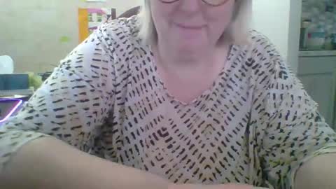 Snapshot of ivyjane3522 chatting on 22, 4, 2026 ivyjane3522 online show from 22, 4, 2026