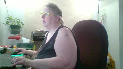 Snapshot of ivyjane3522 chatting on 13, 5, 2026 ivyjane3522 online show from 13, 5, 2026