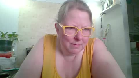 Snapshot of ivyjane3522 chatting on 23, 5, 2026 ivyjane3522 online show from 23, 5, 2026