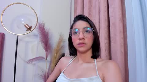 IvyJhonss online show from 12, 1, 2026