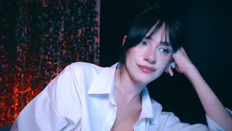 Miss Ivy online show from 17, 2, 2025