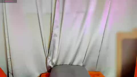 ivymilleer online show from 20, 3, 2026