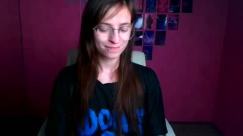 Snapshot of ivynoir_ chatting on 5, 7, 2026 Ivy online show from 5, 7, 2026