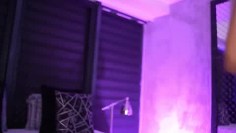 IvyRowa online show from 28, 9, 2025