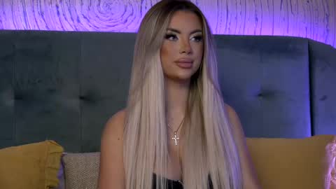  Ivy  online show from 4, 3, 2025