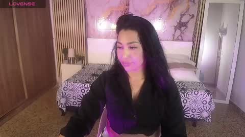 Snapshot of ivyshine7 chatting on 1, 5, 2026 ivyshine7 online show from 1, 5, 2026