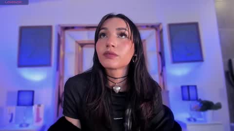 Ivy Pierce  online show from 22, 1, 2025