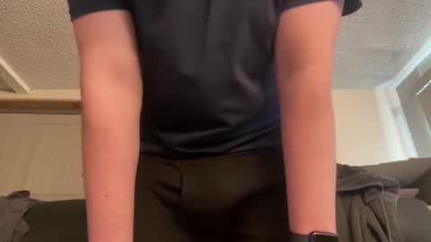 iwantyounow42069 online show from 18, 4, 2026